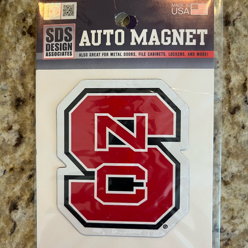 NC State Auto Magnets Set, NEW! ❤️🤍 - Picture 3 of 3